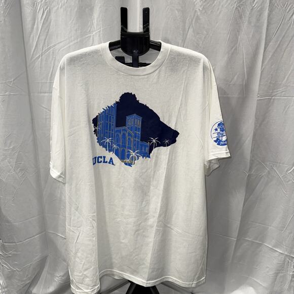 Other - NWT Men’s UCLA Campus Skyline White Graphic Size: 2XL